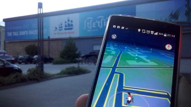 Pokemon Go opanowuje Szczecin! Coraz więcej mieszkańców poszukuje wirtualnych stworków na ulicach miasta!