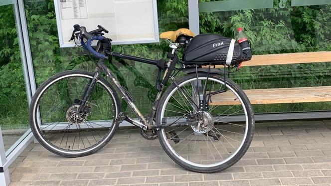 Rowerzysta wjechał w 5-latka wysiadającego z autobusu! Rodzice wpadli w szał i doszło do szarpaniny!
