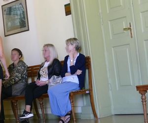 Zadźgała ojca pięcioma ciosami nożem. „Zabiłam go, żeby ochronić mamę”