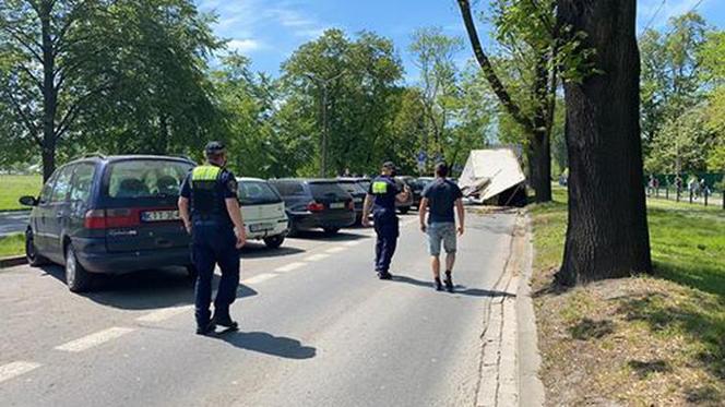 "Dobrze, że nas nie zabił". Gigantyczne korki po kolizji przy Błoniach! 