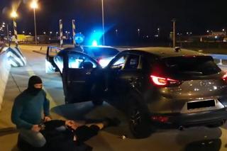Warszawa: SZOK! Skradzionym samochodem przyjechał aż z Niemiec [GALERIA, WIDEO]