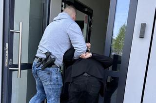 Gdańsk. Dla żartu powiedzieli w banku, że to napad. Odpowiedzą jak prawdziwi przestępcy [ZDJĘCIA]. 