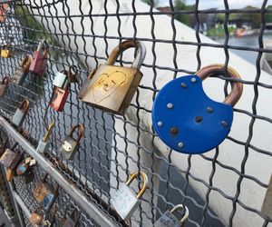 Miłość na kłódkę. Tu zakochani zostawiają symbol swoich uczuć!