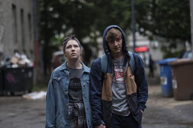 Pułapka 2 sezon odcinek 1. Ewa (Marianna Kowalewska), Kamil (Mateusz Więcławek)
