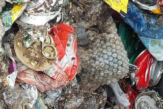 Szokująca kontrola na autostradzie A4. Ciężarówka wypełniona była nielegalnymi odpadami z Niemiec