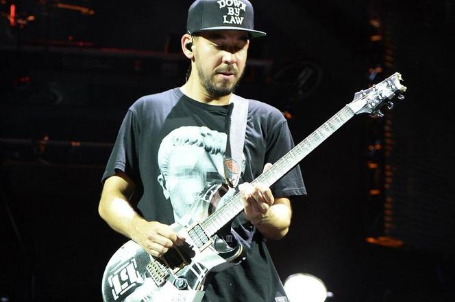 Mike Shinoda wyznał: Byłem zmuszany, by solowo brzmieć jak Linkin Park. Muzyk postawił jednak na swoim