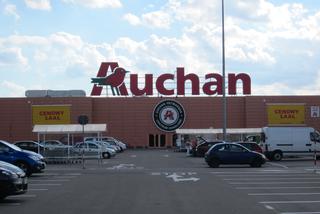Sieć Auchan zamyka dwa swoje duże sklepy w województwie śląskim. Co z pracownikami?