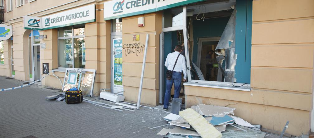 Wrocław: Złodziej wysadzili bankomat w banku na Karłowicach