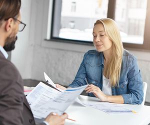 Szukanie pracy w czasach sztucznej inteligencji. Dlaczego rekruterzy nie otwierają twojego CV?