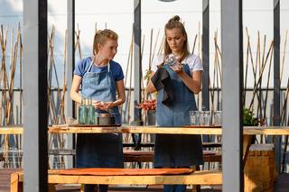 Barwy szczęścia odc. 2172. Renata (Anna Mrozowska), Dominika (Karolina Chapko)