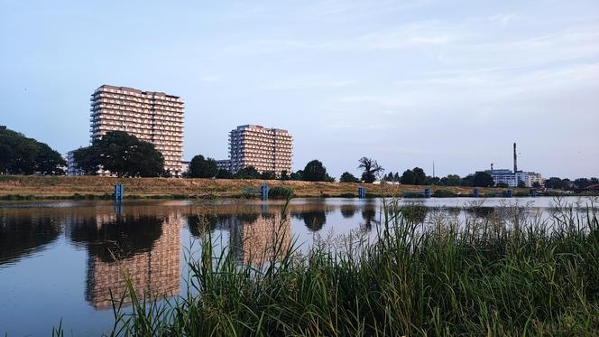 Co tak hałasuje na wrocławskim osiedlu? Zagadkę rozwiązali mieszkańcy