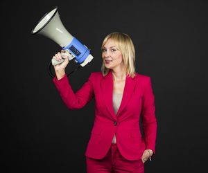 Program „Niedyskretnie o Politykach”