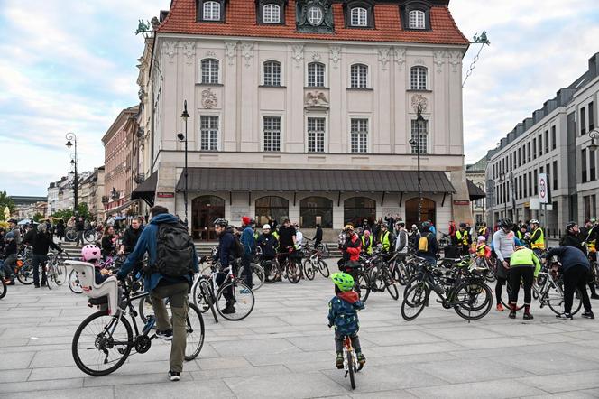 Rowerowa Masa Krytyczna na ulicach Warszawy