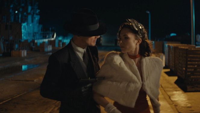 Zatoka szpiegów, odcinek 18. Wulf (Mateusz Nędza), Eva (Sonia Mietielica)