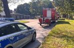 Sokołów Podlaski: 20-letni kierowca spowodował kolizję i wjechał do stawu