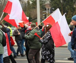 Protest rolników 20 marca w Lublinie. Przeszli ulicami miasta pod LUW