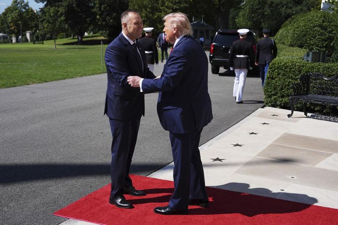 Trump powitał Nawrockiego przed Białym Domem