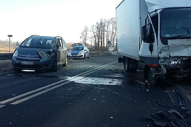 Kolizja na ul. Nieszawskiej w Toruniu