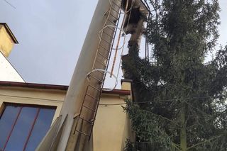 Sośnie. Pomoc dla mieszkanców bez ogrzewania. Komin, który runął - do wymiany!