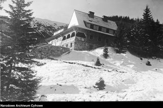 Schronisko PTTK na Polanie Chochołowskiej