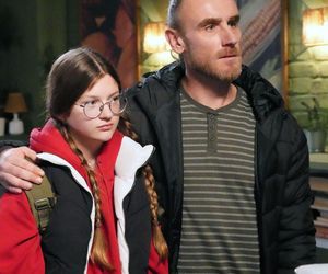 	Barwy szczęścia odc. 3189. Pola (Gabriela Szewczyk), jej ojciec Zbyszek (Krzysztof Chudzicki)