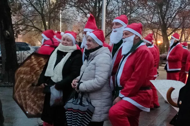 Pierwszy Orszak Świętego Mikołaja w Kielcach! Zobacz zdjęcia