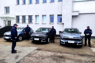Policjanci z powiatu piotrkowskiego otrzymali nowe radiowozy