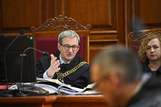 Proces w sprawie zabójstwa niemieckich emerytów. Sędzia do oskarżonego, który się nie przyznaje, ale ma dużo do powiedzenia: "Brzmi to tak, jakby pan tam był"
