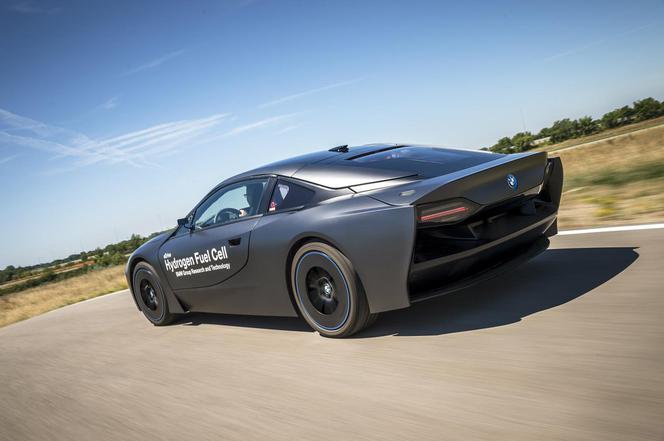 BMW i8 Hydrogen Fuel Cell