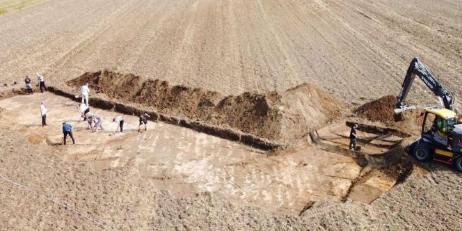 Wyjątkowe odkrycie w Chrystkowie archeolodzy początkowo woleli trzymać w tajemnicy. To domostwo sprzed 6 tysięcy lat! 