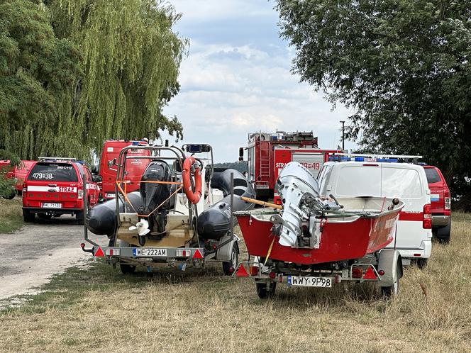 Dramatyczna akcja ratunkowa na Zegrzu. Mężczyzna wypadł z rowerka. Nie wypłynął