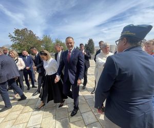Karol Nawrocki z małżonką w USA. Tak przyjęto ich w Doleystown