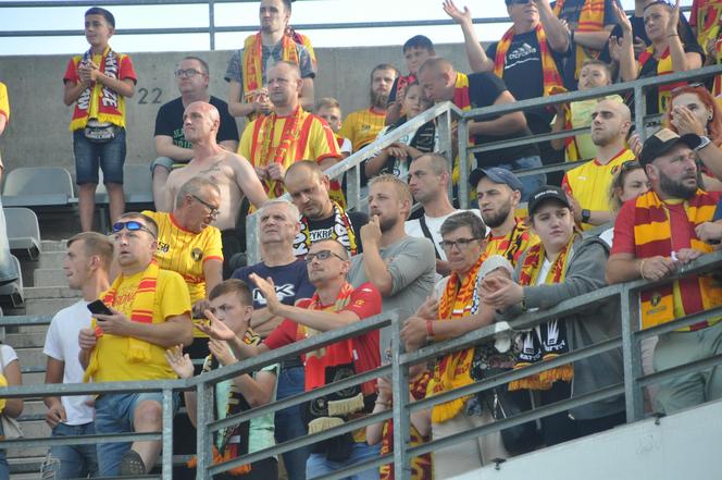 Korona Kielce - Cracovia. Zdjęcia kibiców podczas meczu. 10 sierpnia 2024