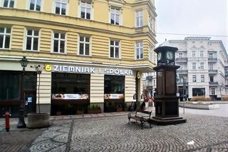 Deptak Bogusława i plac Zamenhofa udawały Paryż w musicalu Alicja