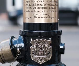 Przy ulicy Kraszewskiego upamiętniono tragicznie zmarłych strażaków