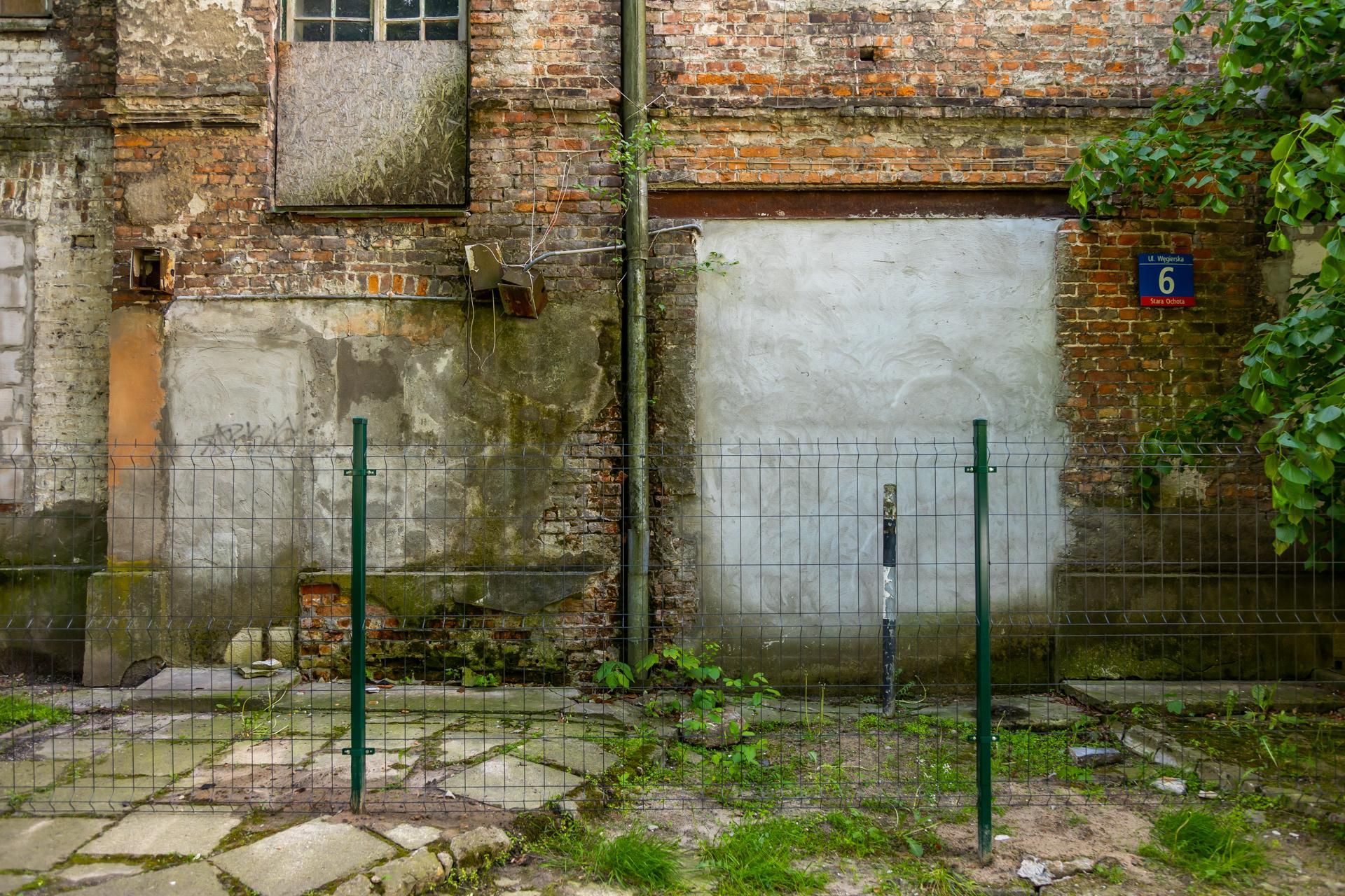 Kamienica przy ul. Węgierskiej 6 w Warszawie