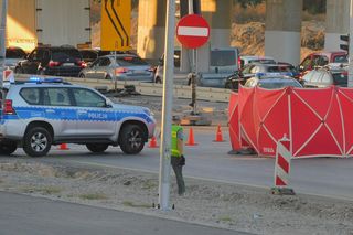 Tragedia na S7. Nie żyje rowerzysta. Potrącił go kierowca przewożący leki