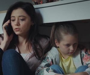 M jak miłość odc. 1879. Iza (Adriana Kalska), Maja (Laura Jankowska)