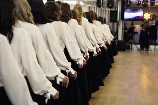 Polonez maturzystów z Piotrkowa Trybunalskiego znów zachwycił  