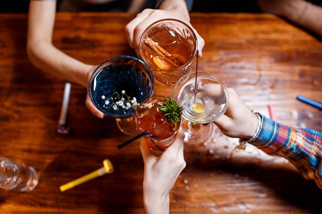 Nie tylko alkohol niszczy wątrobę. 5 popularnych nawyków mocno jej szkodzi