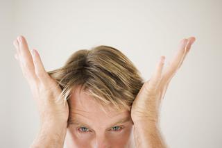 Naturalne sposoby na ból głowy: akupresura. Czy akupresura jest skuteczna, gdy boli głowa?