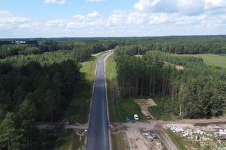 Trwa budowa najważniejszej obwodnicy w woj. podlaskim. Estakada nad Biebrzą robi wrażenie!