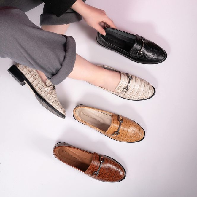 Najmodniejsze buty na wiosnę. Te modele będą prawdziwym hitem