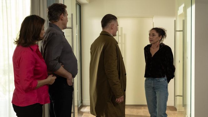 Na Wspólnej odc. 4030: Lew Nalepa (Przemysław Sadowski), Ada (Monika Obara), Weronika (Renata Dancewicz), Tomasz Adamski (Tomasz Piatkowski)