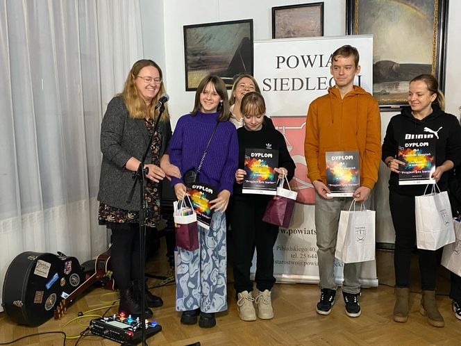 Laureaci konkursu fotograficznego „Przyjaźń bez barier” nagrodzeni