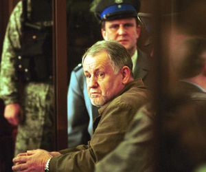 Sprawdziliśmy, gdzie spoczywają najwięksi zbrodniarze. Groby morderców i prawdziwych gangsterów na Mazowszu