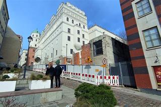 Przebudowa tarasów zamkowych