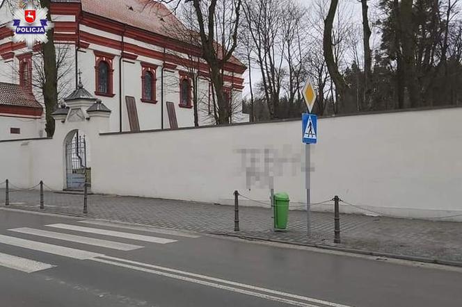 Wandal zniszczył mur Sanktuarium Maryjnego
