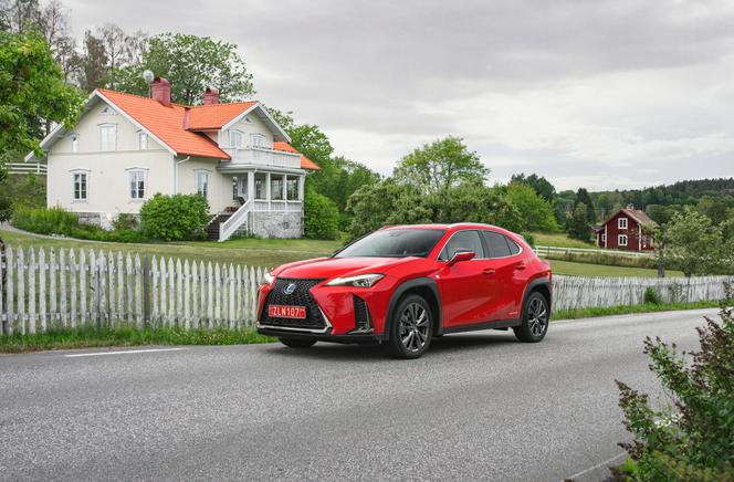 Lexus UX