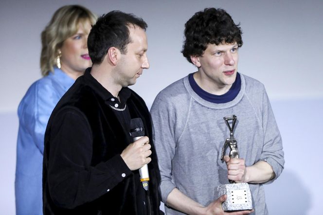  Jesse Eisenberg otrzymał polskie obywatelstwo z rąk Andrzeja Dudy 